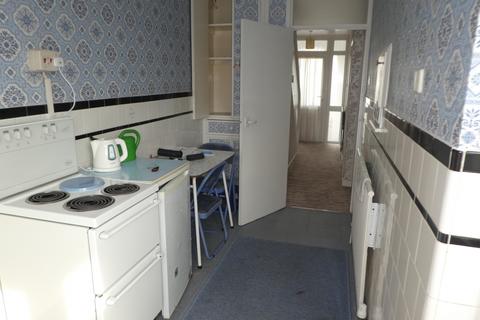 75 Silverdale Close, Coventry, CV2 1PZ