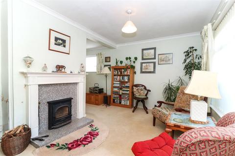 22 Greenway, Chesham, HP5 2BX