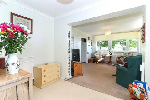22 Greenway, Chesham, HP5 2BX