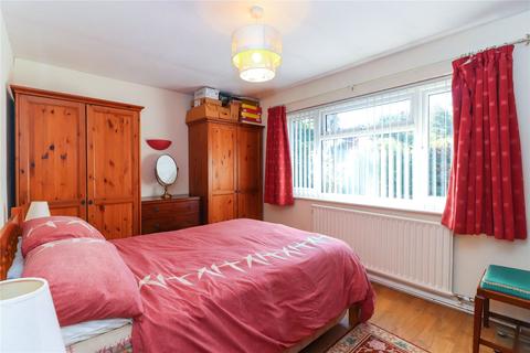 22 Greenway, Chesham, HP5 2BX