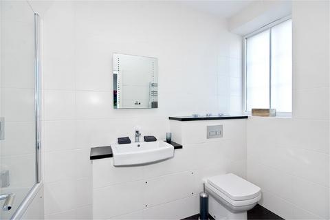 2 bedroom apartment to rent, Anglers Lane, NW5