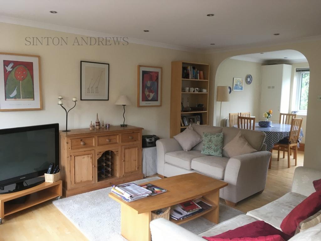 Elmcroft Close, Ealing, W5 4 bed house £799,950