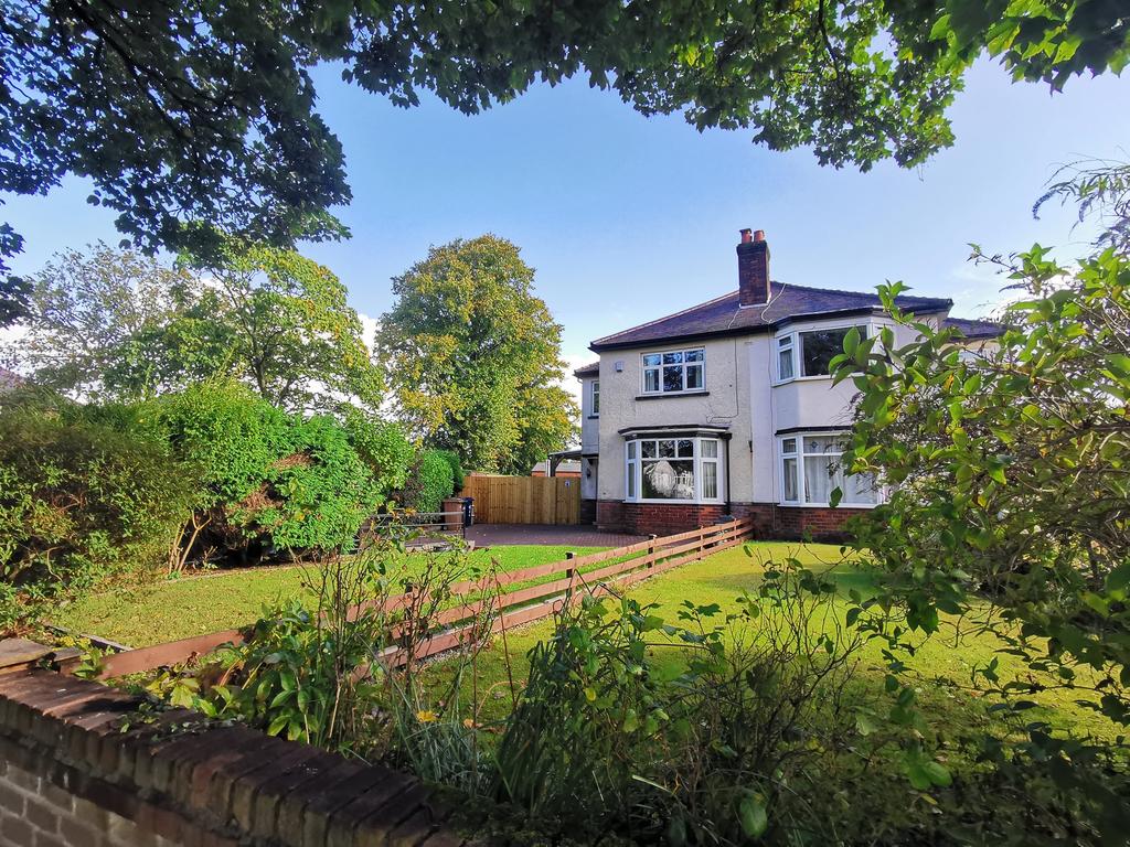 Balcarres Road, Leyland PR25 3 bed semidetached house £235,000
