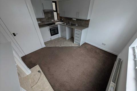 1 bedroom apartment to rent, Village Court, Poulton- Le-Fylde