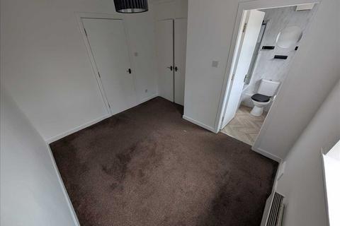 1 bedroom apartment to rent, Village Court, Poulton- Le-Fylde