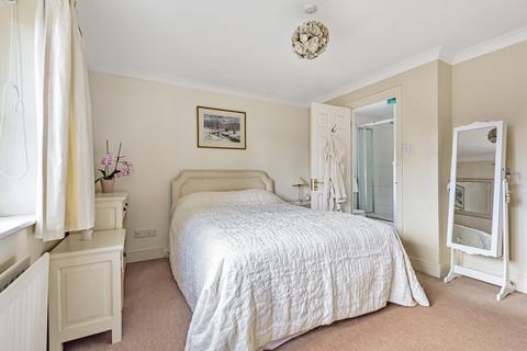 6 Coppice Place, Wormley, Godalming, GU8 5TY