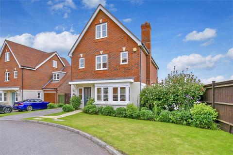 2 Trueman Road, Kenley, CR8 5GL