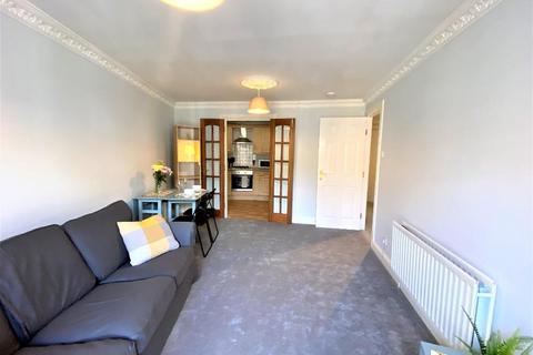 2 bedroom flat to rent, Blackwood Crescent, Newington, Edinburgh, EH9