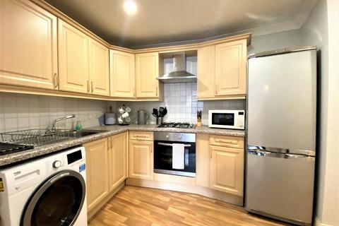 2 bedroom flat to rent, Blackwood Crescent, Newington, Edinburgh, EH9