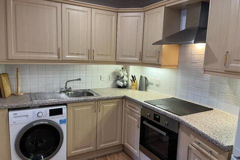 2 bedroom flat to rent, Blackwood Crescent, Newington, Edinburgh, EH9