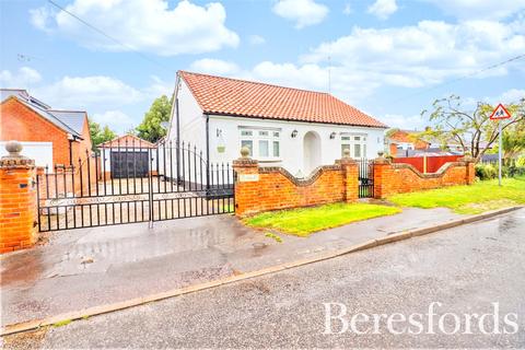 33 Grove Road, Tiptree, Colchester, CO5 0JL
