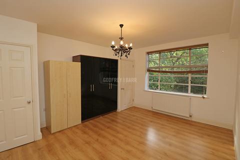 3 bedroom apartment to rent, Brookland Rise, Hampstead Garden Suburb NW11