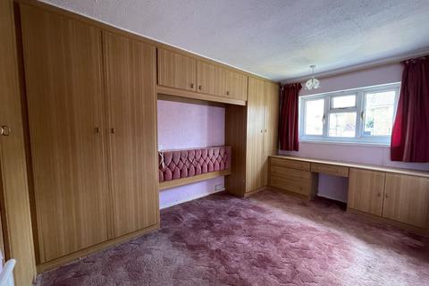 59 Tudor Crescent, Hainault, Ilford, IG6 2SD