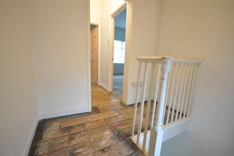 2 Emlyn Square, Swindon, SN1 5BP