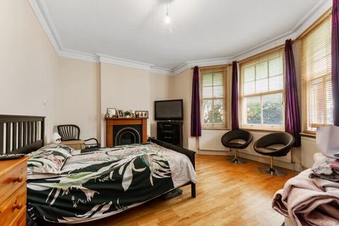 2 bedroom apartment for sale, Shakespeare Road, Hanwell, W7