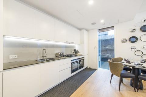 2 bedroom apartment to rent, Cubitt House, London SE1