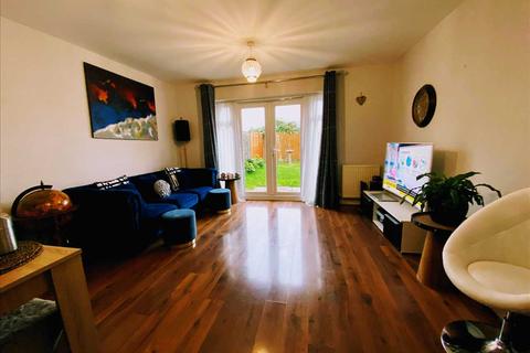 45 Chequers Close, Corby, NN18 8QD