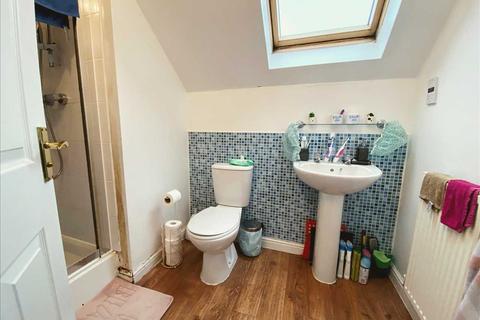 45 Chequers Close, Corby, NN18 8QD