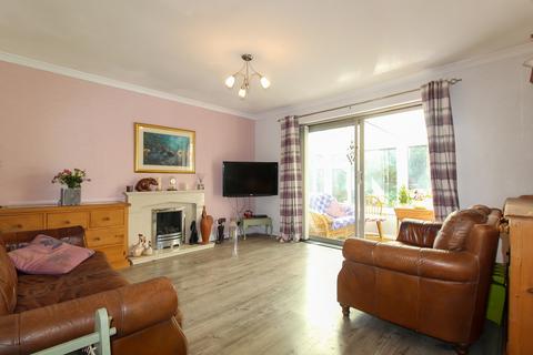 13 Anstey Crescent, Tiverton, EX16 4JW