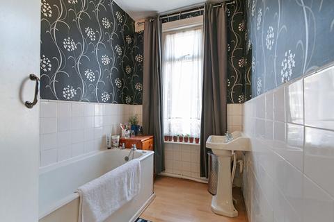 38a Inglemere Road, Mitcham, CR4 2BT