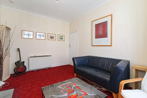 38a Inglemere Road, Mitcham, CR4 2BT