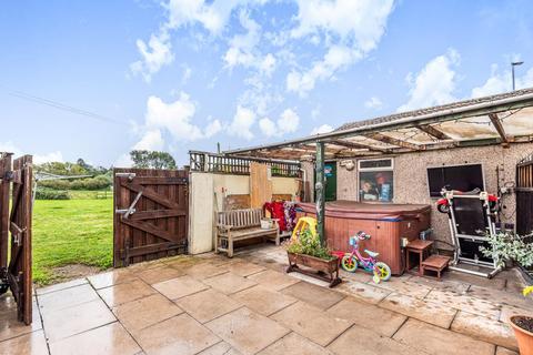 9 Bradford Road, Melksham, SN12 8BU