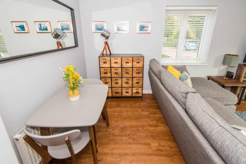 63 Heron Way, Wallington, SM6 9DX