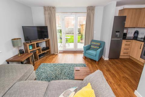 63 Heron Way, Wallington, SM6 9DX