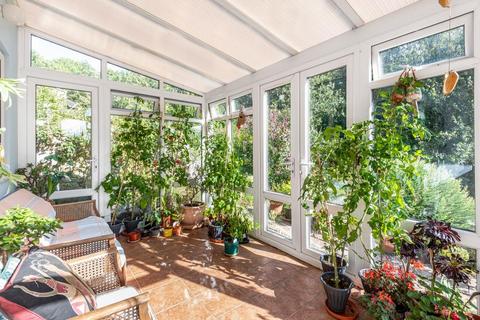 8 Collcutt Close, Horspath, Oxford, OX33 1RS