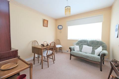 16 Sparrow Drive, Orpington, BR5 1RZ