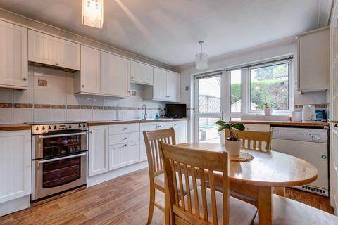 1 Feckenham Road, Astwood Bank, Redditch, B96 6DS