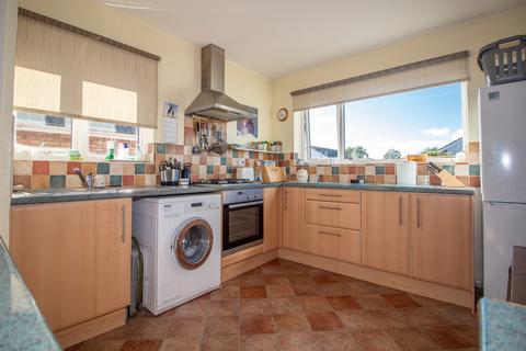 3 Blenheim Close, Brantham, Manningtree, CO11 1TJ