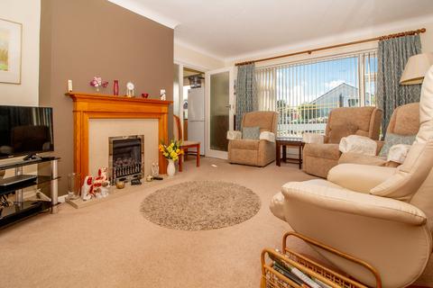 3 Blenheim Close, Brantham, Manningtree, CO11 1TJ