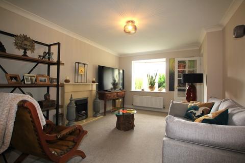 undefined, Barnaby Chase, Clutton