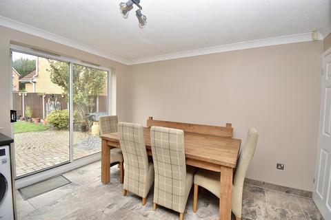 49 Curtis Drive, Heighington, Lincoln, LN4 1GF