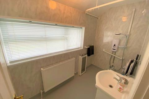 1 Y Berllan, Neath, SA11 3YH