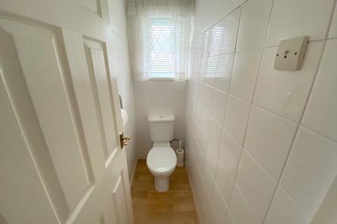 1 Y Berllan, Neath, SA11 3YH