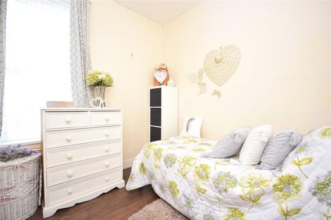 12 Stanhope Road, Thorpe, Wakefield, WF3 3DT