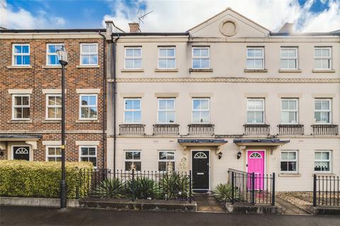 28 Dowland Close, Swindon, SN25 2GD