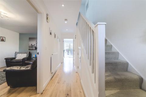 28 Dowland Close, Swindon, SN25 2GD