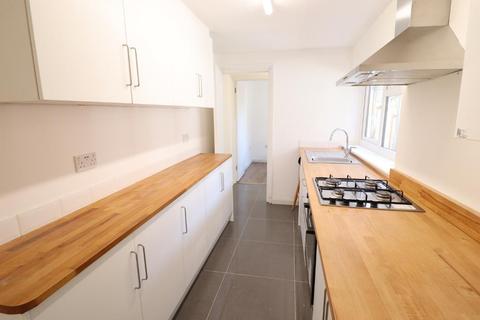 64 Arthur Street, Luton, LU1 3SG
