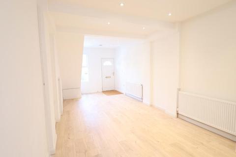 64 Arthur Street, Luton, LU1 3SG