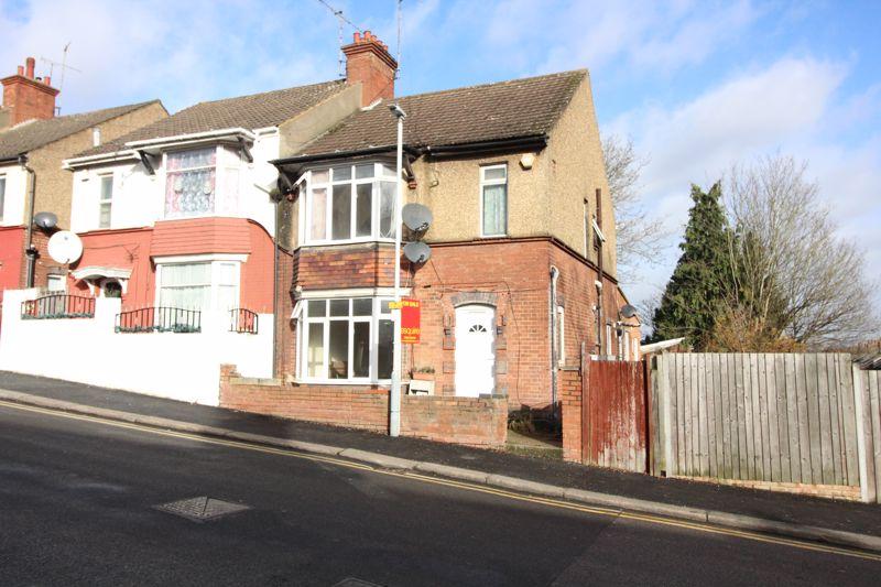 Ashburnham Road, Luton 5 bed semidetached house £385,000