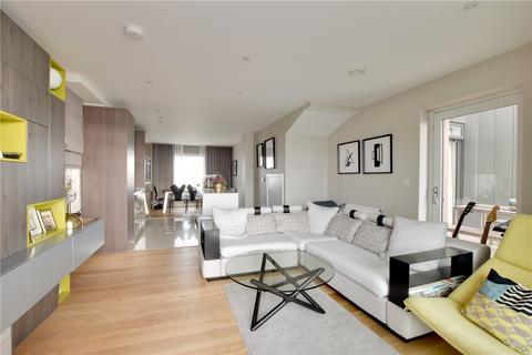 3 bedroom apartment for sale - Bayliss Heights, 8 Peartree Way, Greenwich, London, SE10