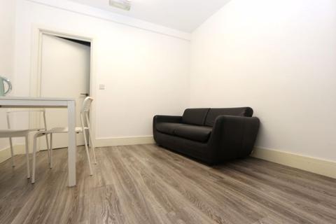 1 bedroom flat to rent, Elmhurst Road, Tottenham  N17