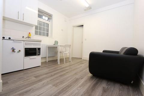 1 bedroom flat to rent, Elmhurst Road, Tottenham  N17