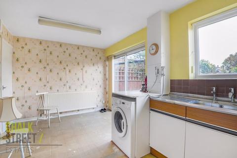 6 Cormorant Walk, Hornchurch, RM12 5HF
