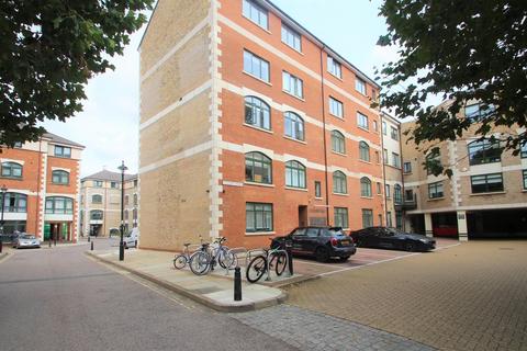 1 bedroom flat to rent, Clifton Court, Corner Hall, Hemel Hempstead
