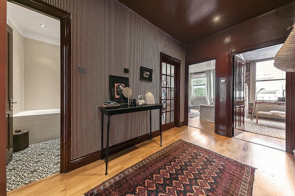 Hallway.jpg