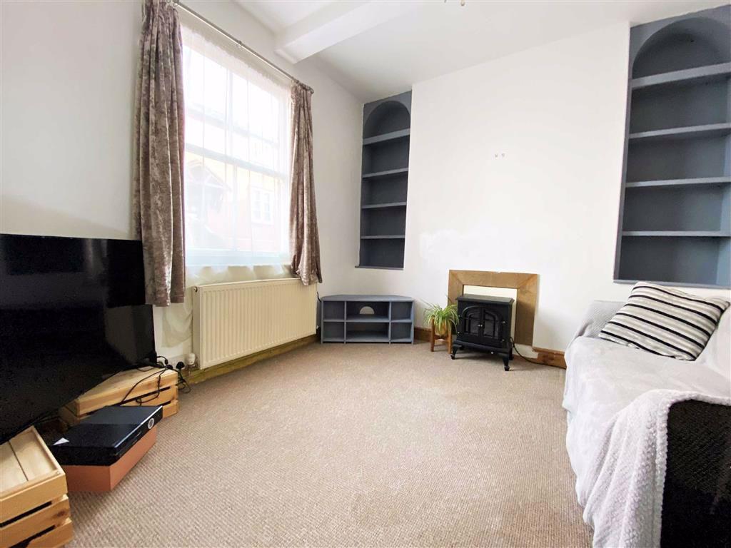 St. Johns Hill, Ellesmere, SY12 3 bed terraced house £195,000